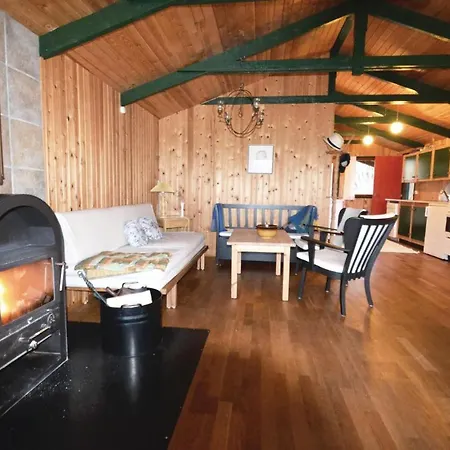 Сasa de vacaciones Three-bedroom Holiday With A Fireplace 087 Fjerritslev